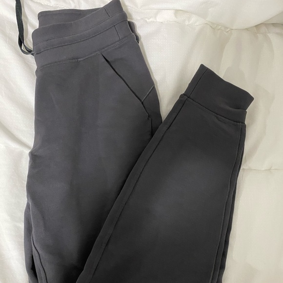 COPY - Grey sweatpants - Picture 2 of 3